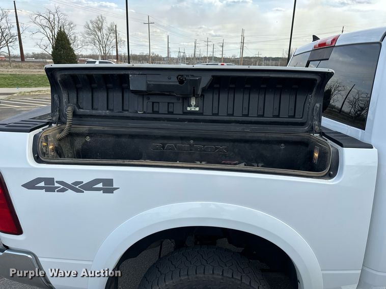 image for item DF8473 2018 Dodge Ram 1500 Crew Cab pickup truck