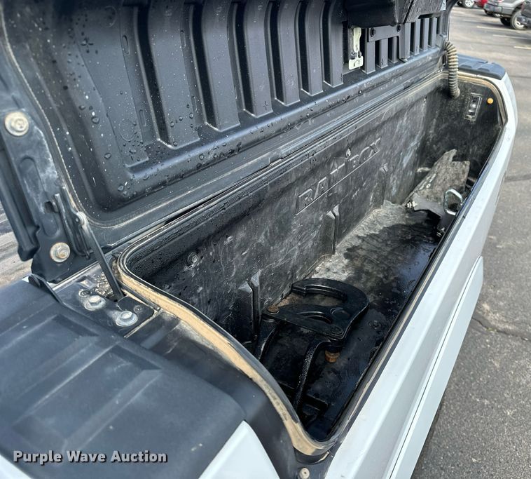 image for item DF8473 2018 Dodge Ram 1500 Crew Cab pickup truck