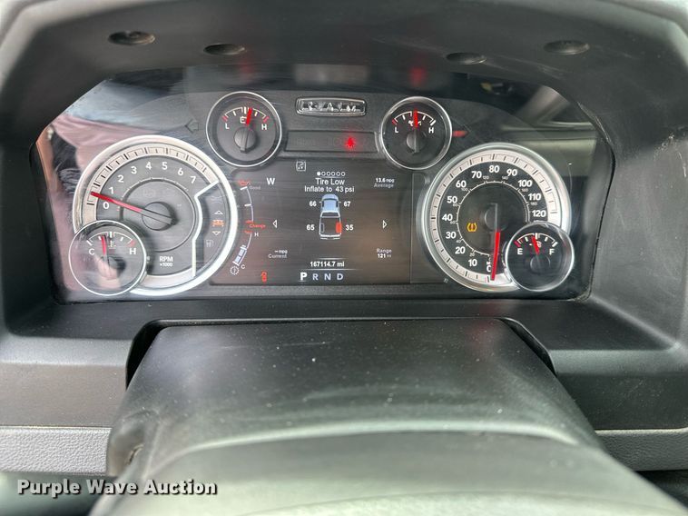 image for item DF8473 2018 Dodge Ram 1500 Crew Cab pickup truck