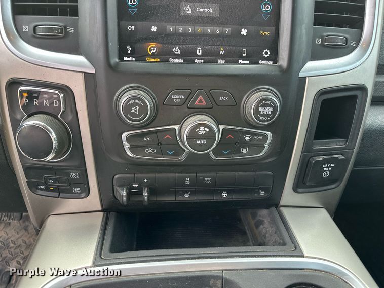 image for item DF8473 2018 Dodge Ram 1500 Crew Cab pickup truck