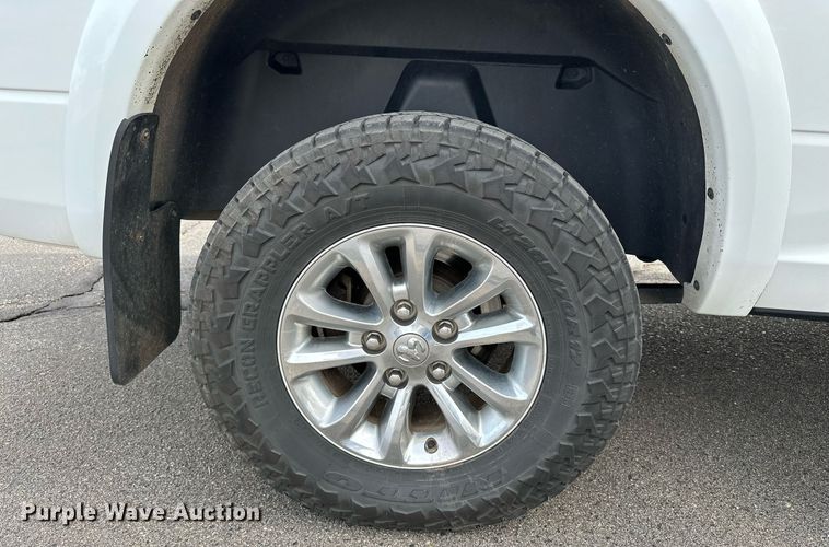 image for item DF8473 2018 Dodge Ram 1500 Crew Cab pickup truck