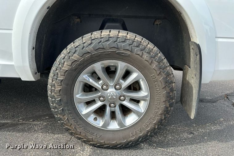 image for item DF8473 2018 Dodge Ram 1500 Crew Cab pickup truck