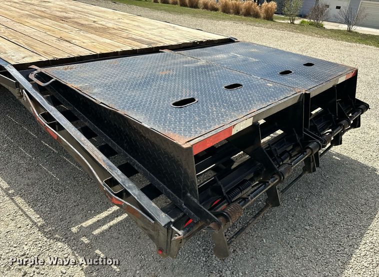 image for item DF8474 2024 Texas Pride FT840524KGN equipment trailer