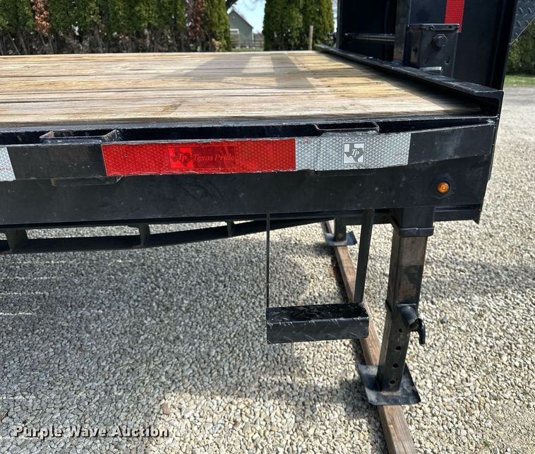 image for item DF8474 2024 Texas Pride FT840524KGN equipment trailer