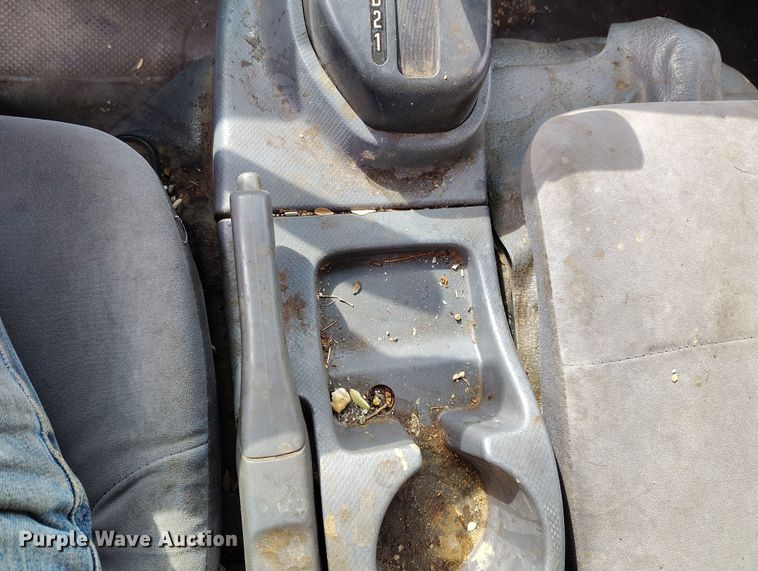 image for item DH8647 2016 Isuzu NRR chipper truck