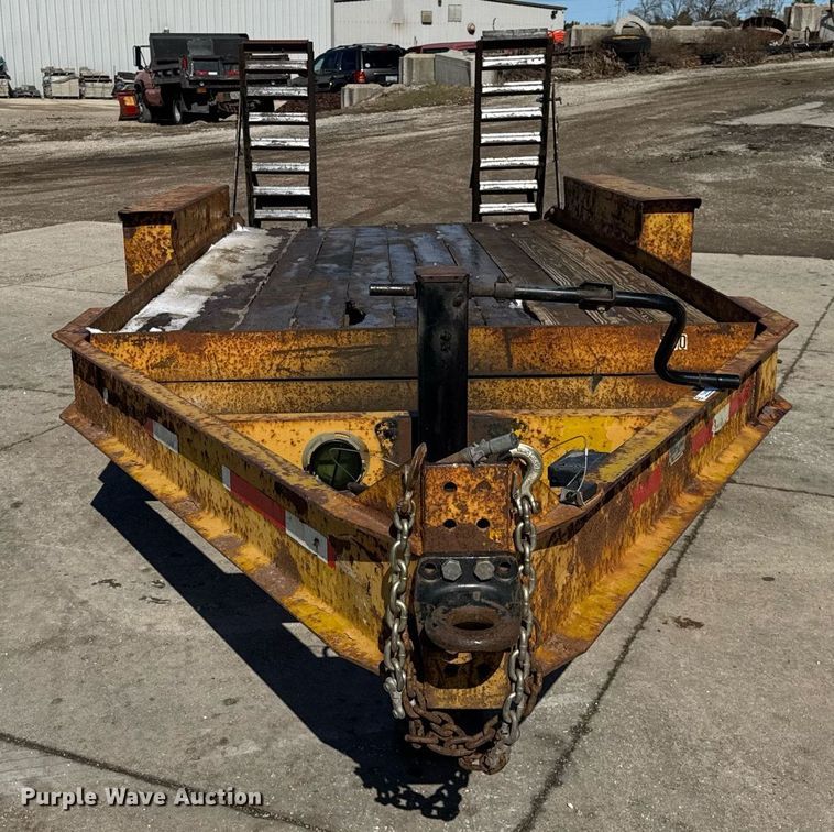 image for item DH9880 1996 Belshe T1 equipment trailer