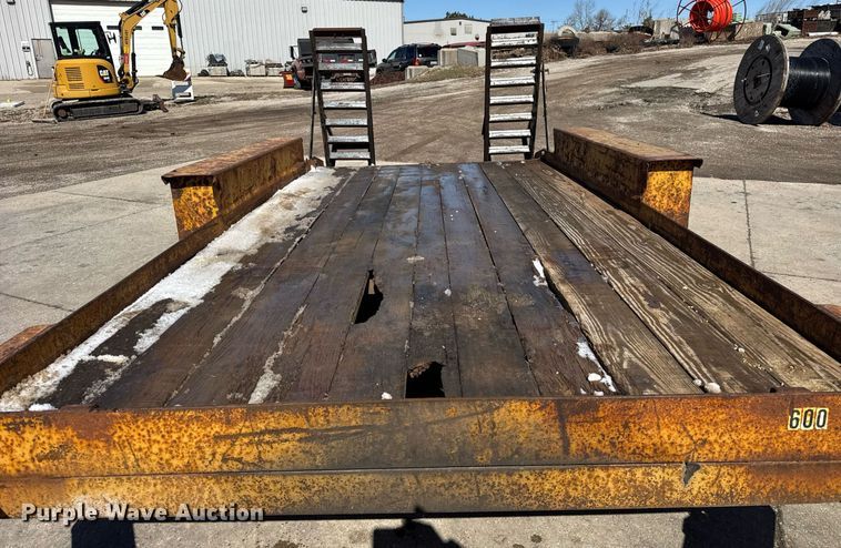 image for item DH9880 1996 Belshe T1 equipment trailer