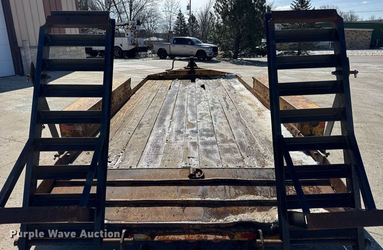 image for item DH9880 1996 Belshe T1 equipment trailer