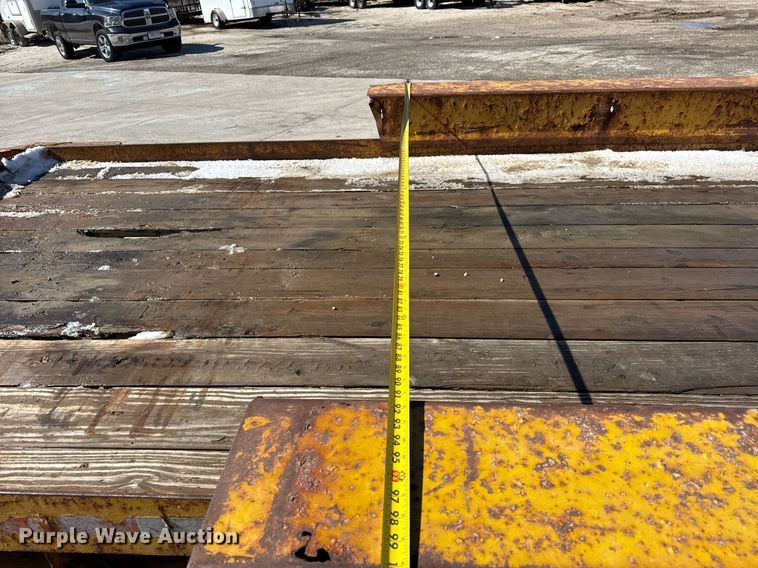 image for item DH9880 1996 Belshe T1 equipment trailer