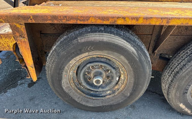 image for item DH9880 1996 Belshe T1 equipment trailer