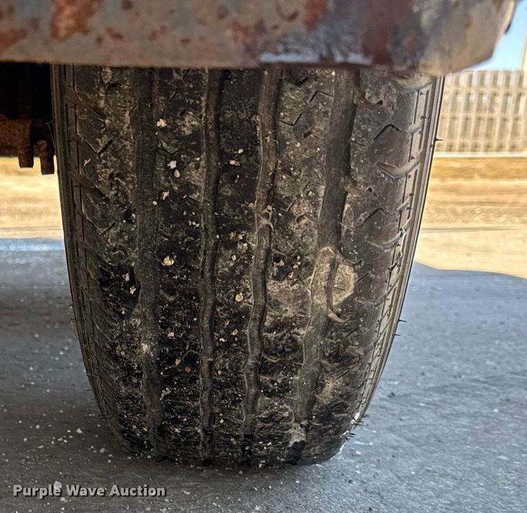 image for item DH9882 2016 Doolittle utility trailer