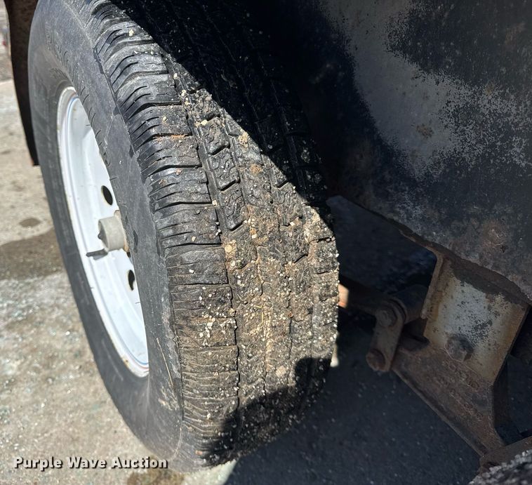 image for item DH9882 2016 Doolittle utility trailer