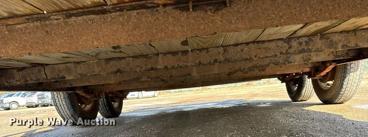 image for item DH9887 2017 Sure Trac utility trailer