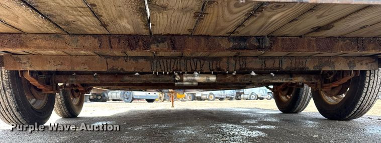 image for item DH9887 2017 Sure Trac utility trailer