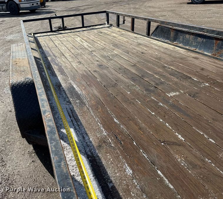 image for item DH9887 2017 Sure Trac utility trailer