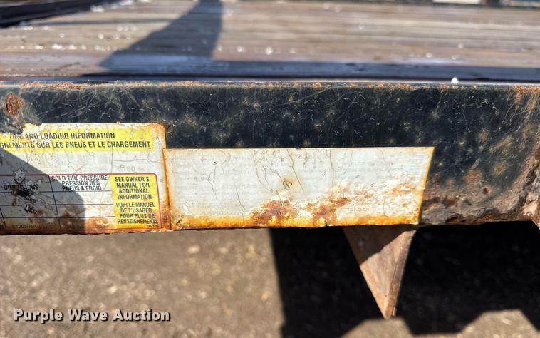 image for item DH9887 2017 Sure Trac utility trailer