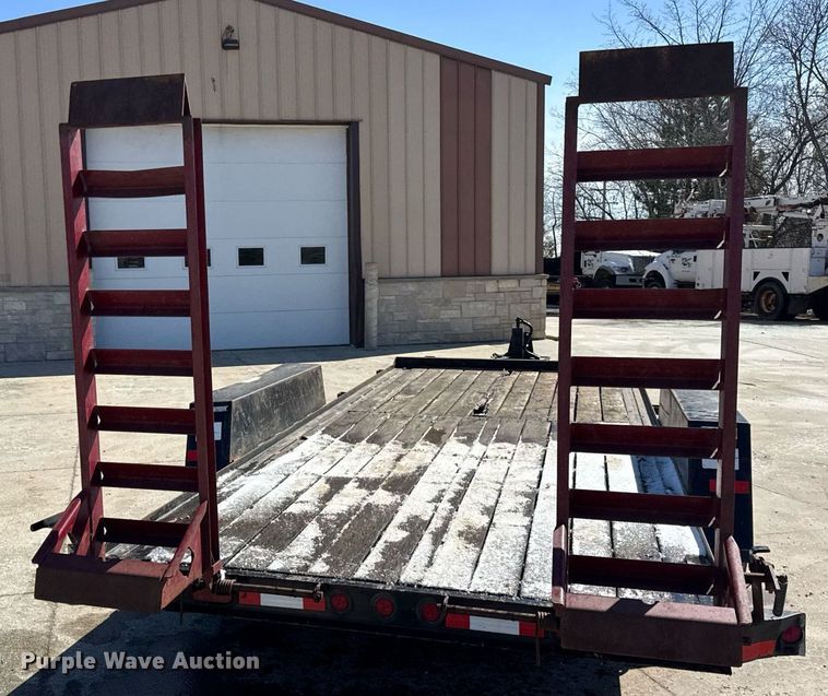 image for item DH9888 2008 Towmaster equipment trailer