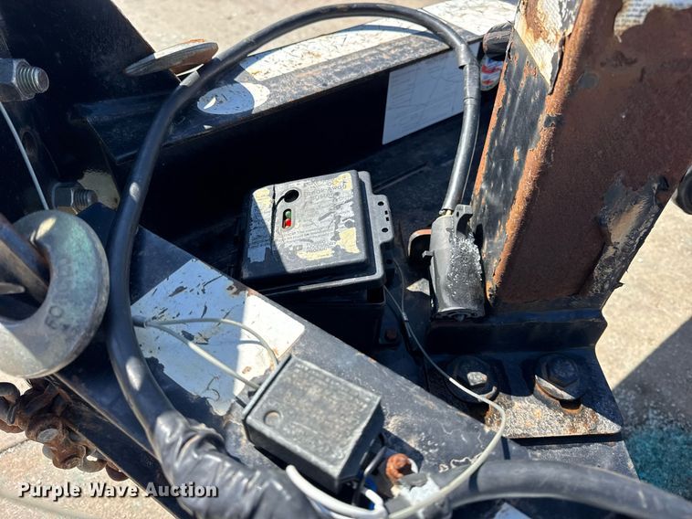 image for item DH9888 2008 Towmaster equipment trailer