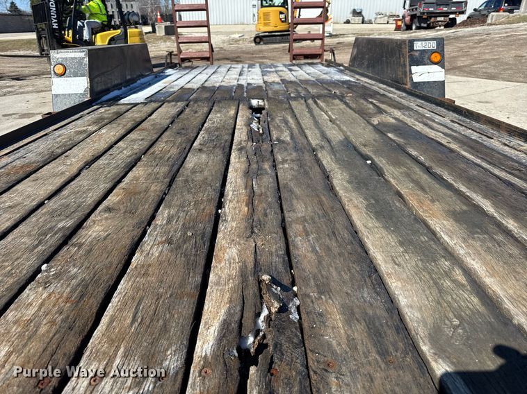 image for item DH9888 2008 Towmaster equipment trailer