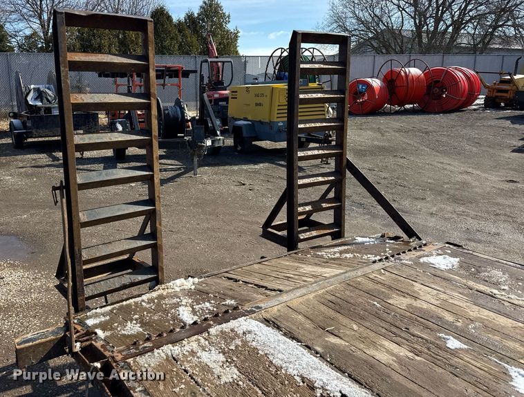 image for item DH9889 2017 Novae Corp Sure Trac equipment trailer