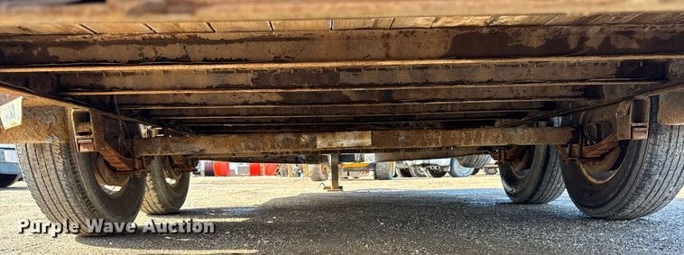 image for item DH9889 2017 Novae Corp Sure Trac equipment trailer