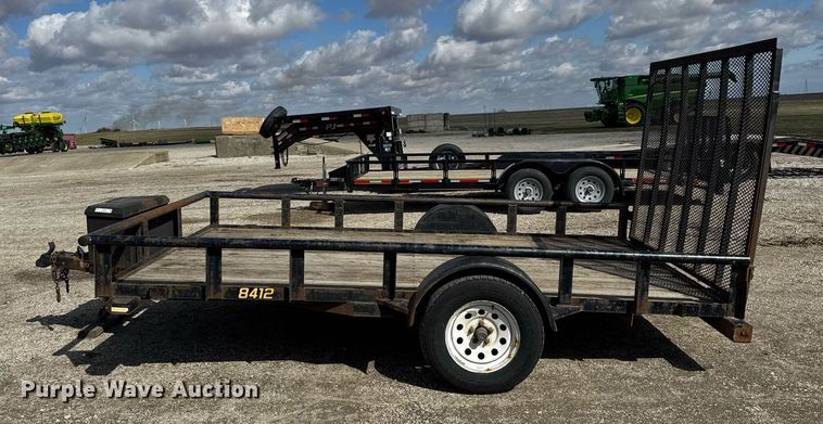 image for item DH9892 2016 Doolittle 8412 utility trailer