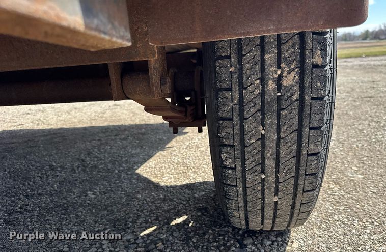 image for item DH9892 2016 Doolittle 8412 utility trailer