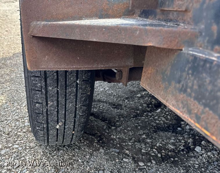 image for item DH9892 2016 Doolittle 8412 utility trailer