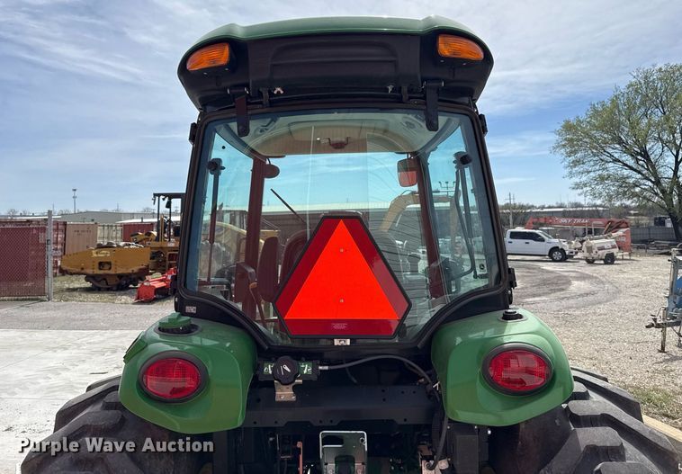 image for item DM5624 2022 John Deere 4052R MFWD tractor