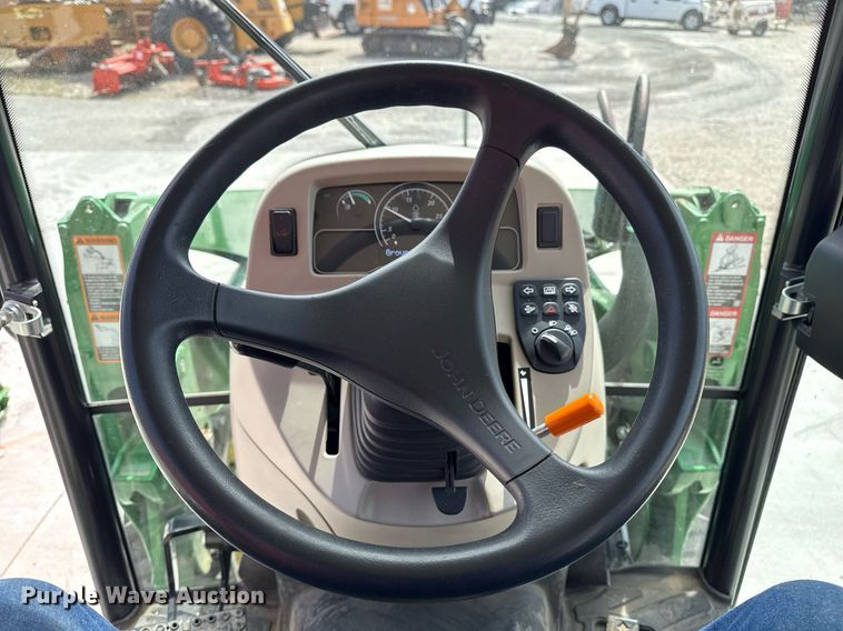 image for item DM5624 2022 John Deere 4052R MFWD tractor