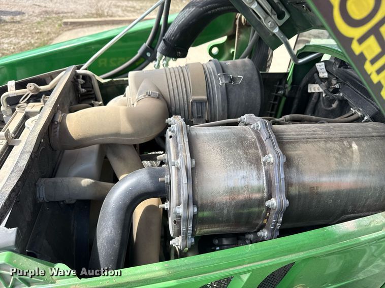 image for item DM5624 2022 John Deere 4052R MFWD tractor