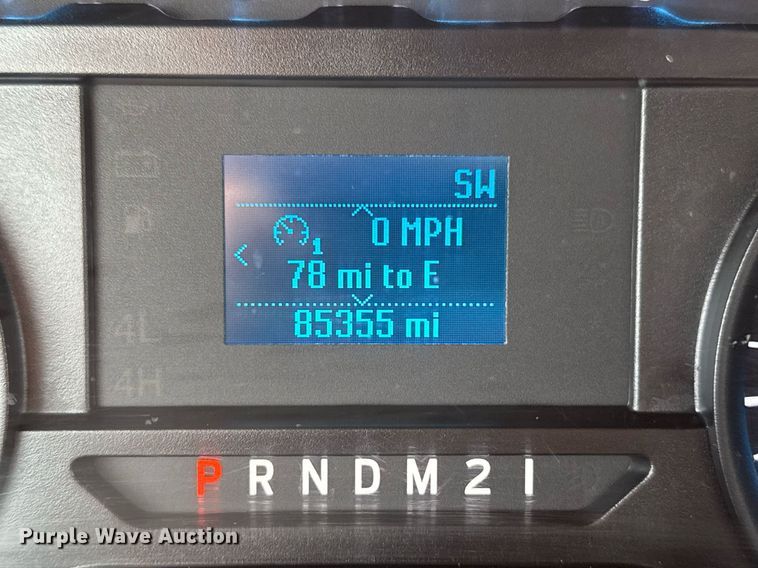 image for item DM5627 2020 Ford F250 Super Duty SuperCab pickup truck