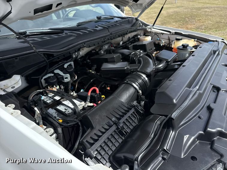 image for item DM5627 2020 Ford F250 Super Duty SuperCab pickup truck