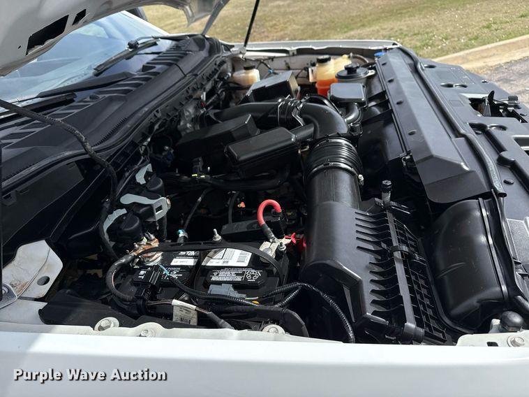 image for item DM5627 2020 Ford F250 Super Duty SuperCab pickup truck