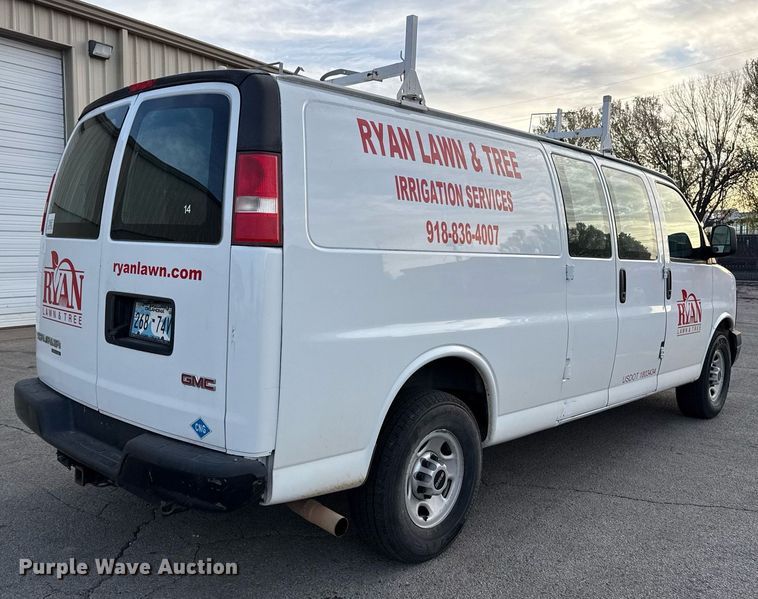 image for item DM5630 2014 GMC Savana G3500  delivery van