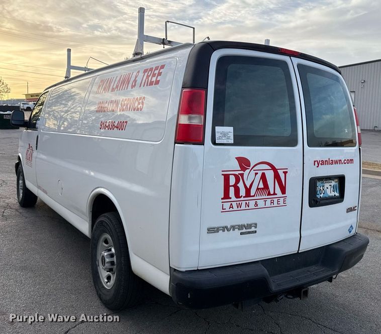 image for item DM5630 2014 GMC Savana G3500  delivery van