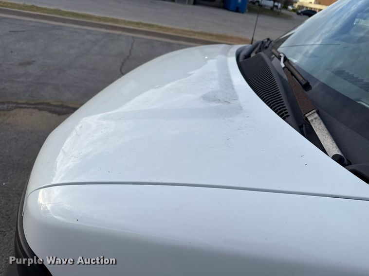 image for item DM5630 2014 GMC Savana G3500  delivery van