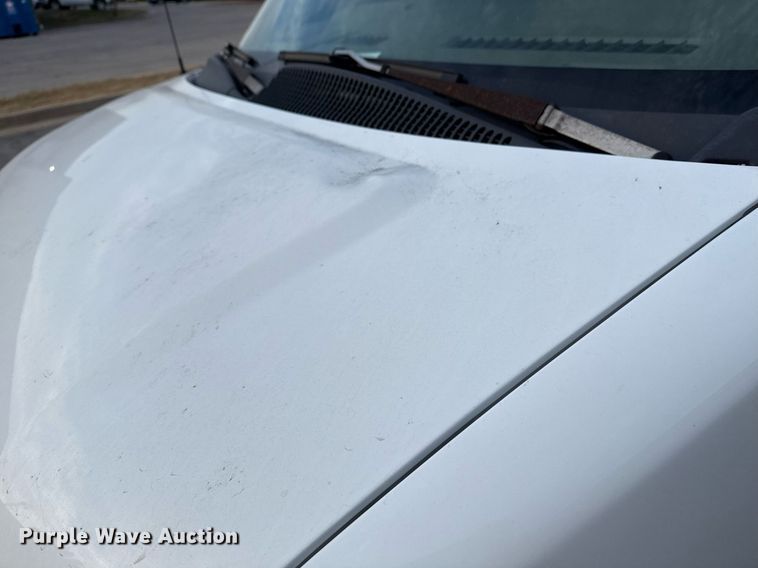 image for item DM5630 2014 GMC Savana G3500  delivery van