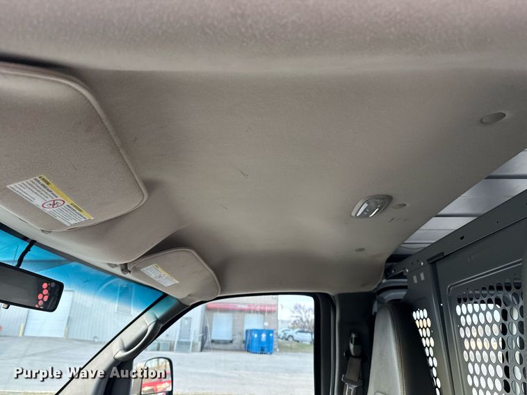 image for item DM5630 2014 GMC Savana G3500  delivery van