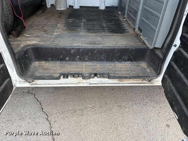 image for item DM5630 2014 GMC Savana G3500  delivery van