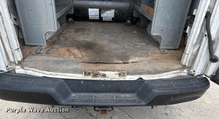 image for item DM5630 2014 GMC Savana G3500  delivery van