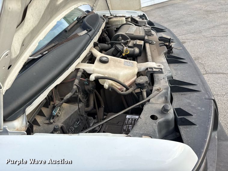 image for item DM5630 2014 GMC Savana G3500  delivery van