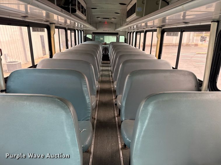 image for item DM5634 2006 Blue Bird All American bus