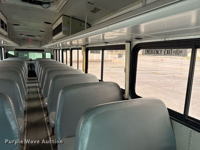 image for item DM5634 2006 Blue Bird All American bus