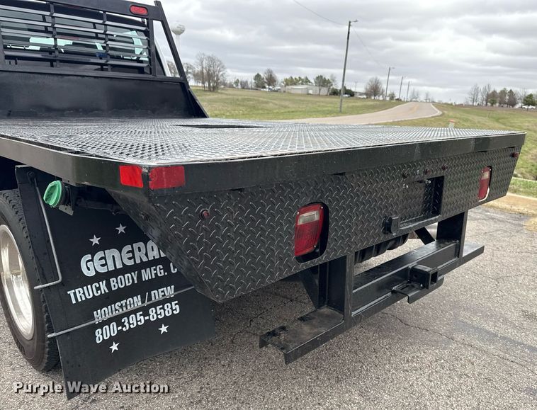 image for item DM5635 2018 Ford F550 Super Duty  Crew Cab flatbed truck