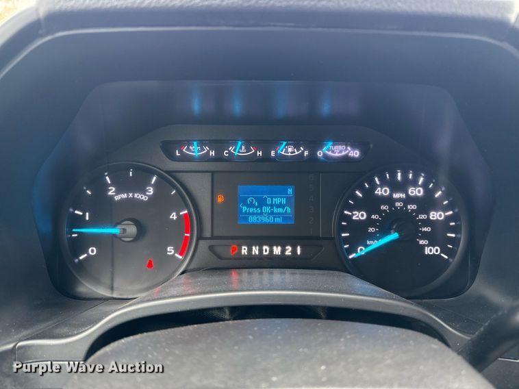 image for item DM5635 2018 Ford F550 Super Duty  Crew Cab flatbed truck