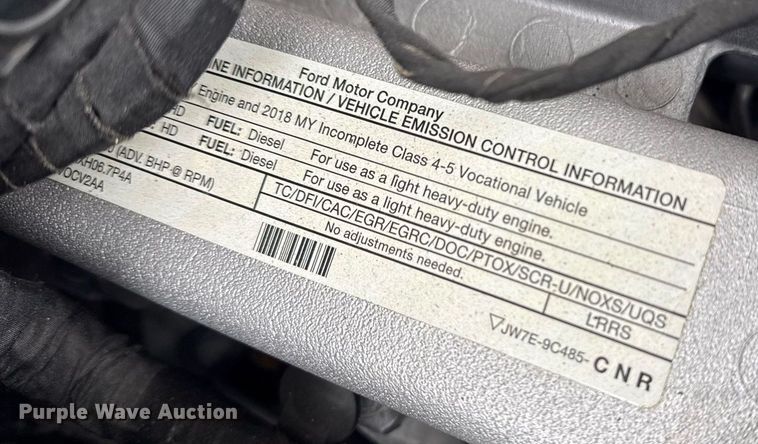 image for item DM5635 2018 Ford F550 Super Duty  Crew Cab flatbed truck