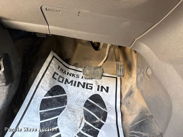 image for item DM5669 2019 Ford Transit Connect van