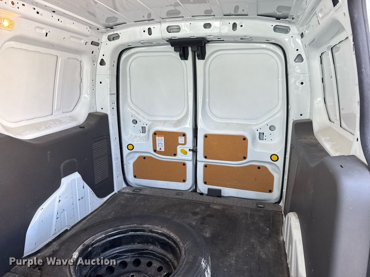 image for item DM5669 2019 Ford Transit Connect van