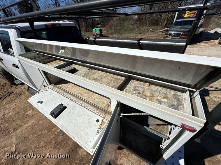 image for item DO0429 2015 Dodge Ram 2500 Crew Cab utility bed pickup truck